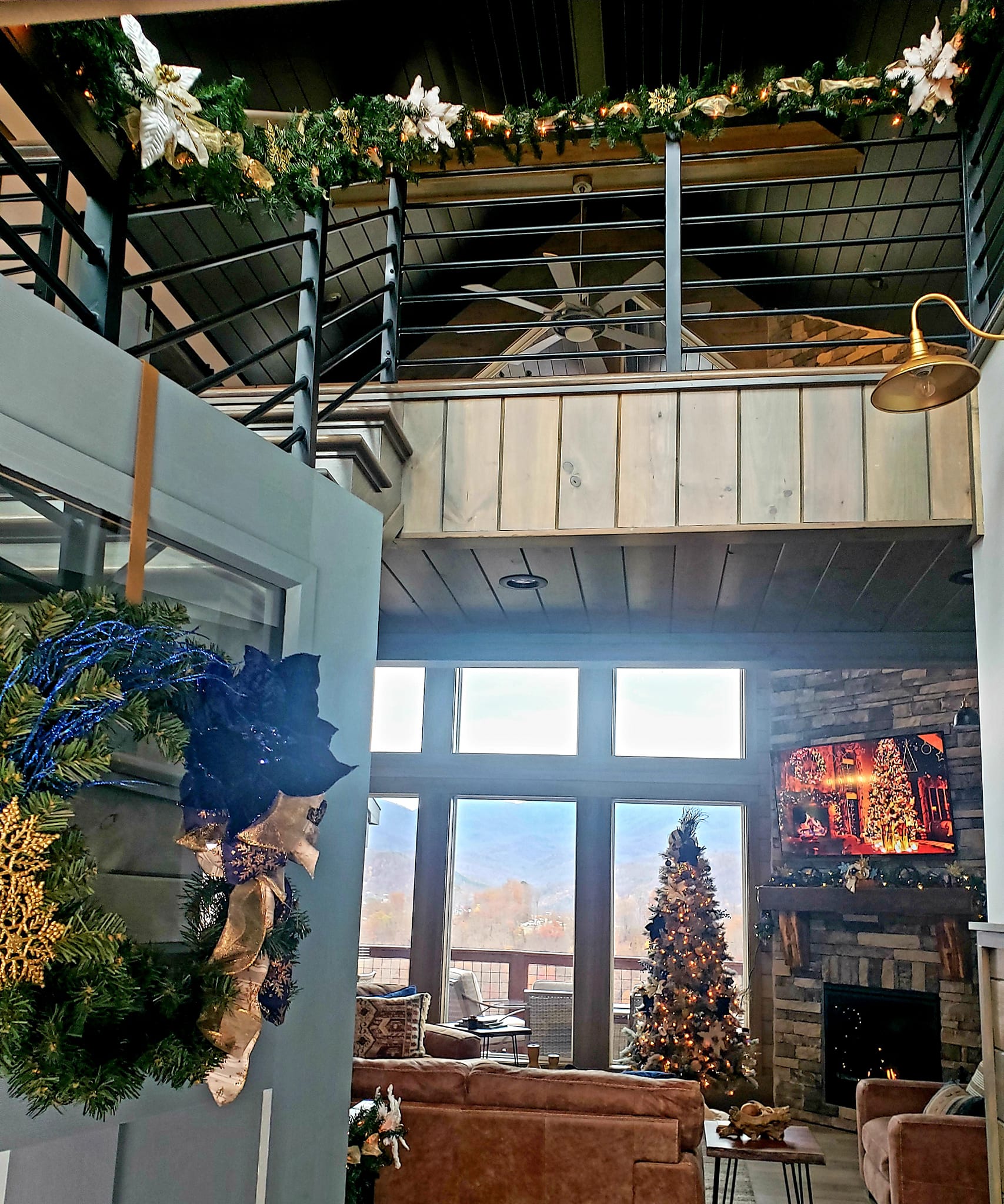 Gallery for Christmas and Gift Baskets Hart Decor