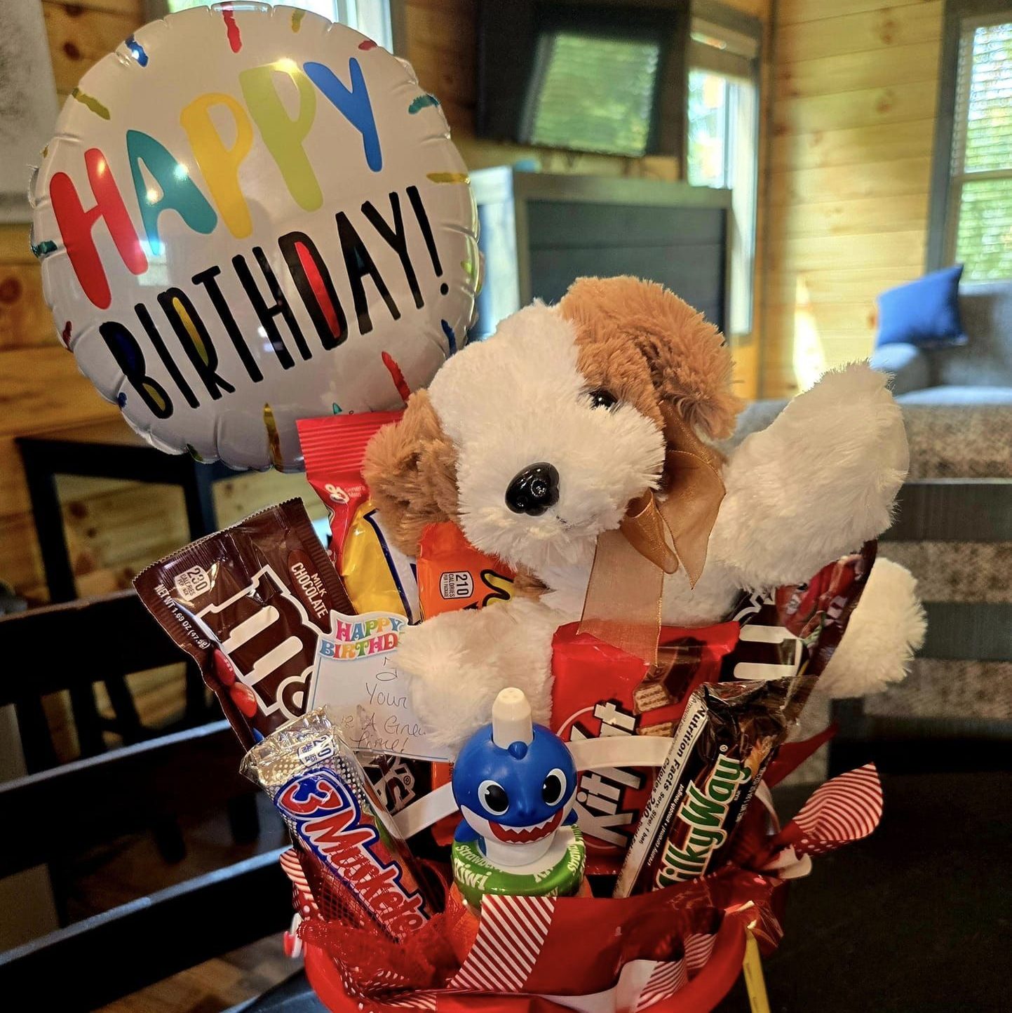 Hart Decor Custom Birthday Basket